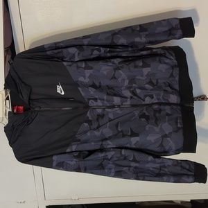 Men's Large Nike Windbreaker